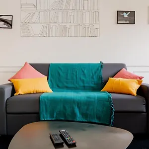 mini-loft-au-coeur-du-panier-marseille.fr-provencehotel.com/